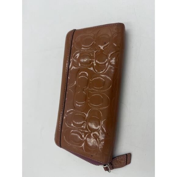 Coach Signature Brown Embossed Patent Wallet - Picture 3 of 7